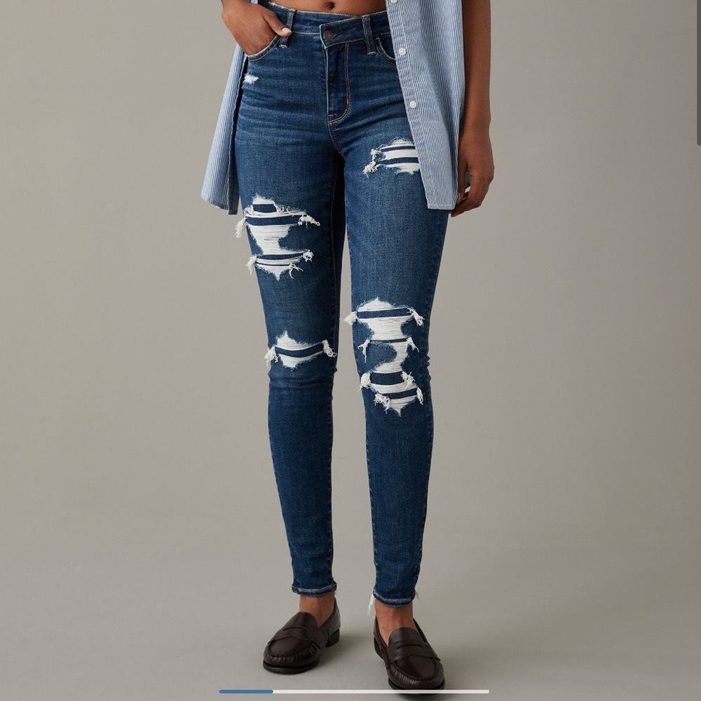 AE short skinny jeans